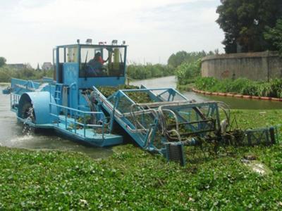 Aquatic Weed Harvesting Equipment in Kunming, China