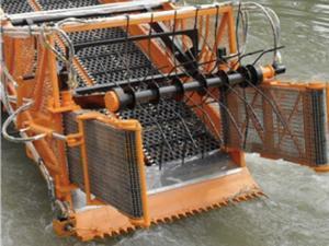 Aquatic Weed Harvester