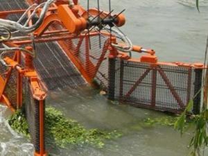 Water Trash Salvage Boat